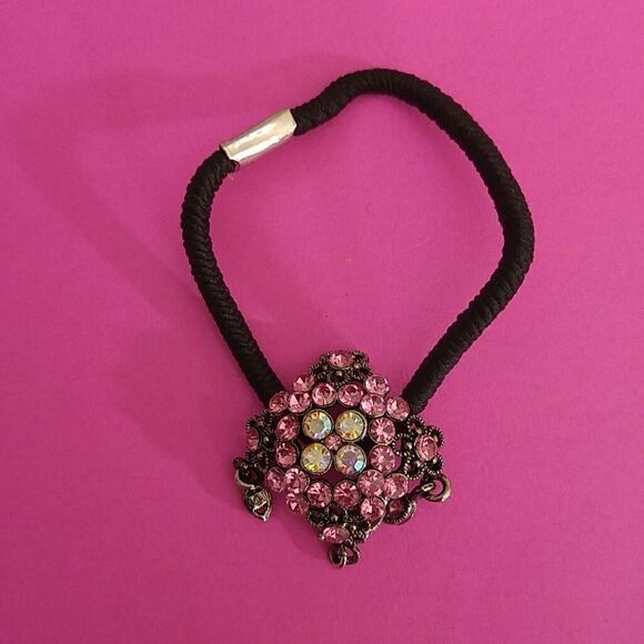 RHINESTONE PONY TAIL HOLDER #9. BUNDLE AND SAVE ! - Picture 1 of 2